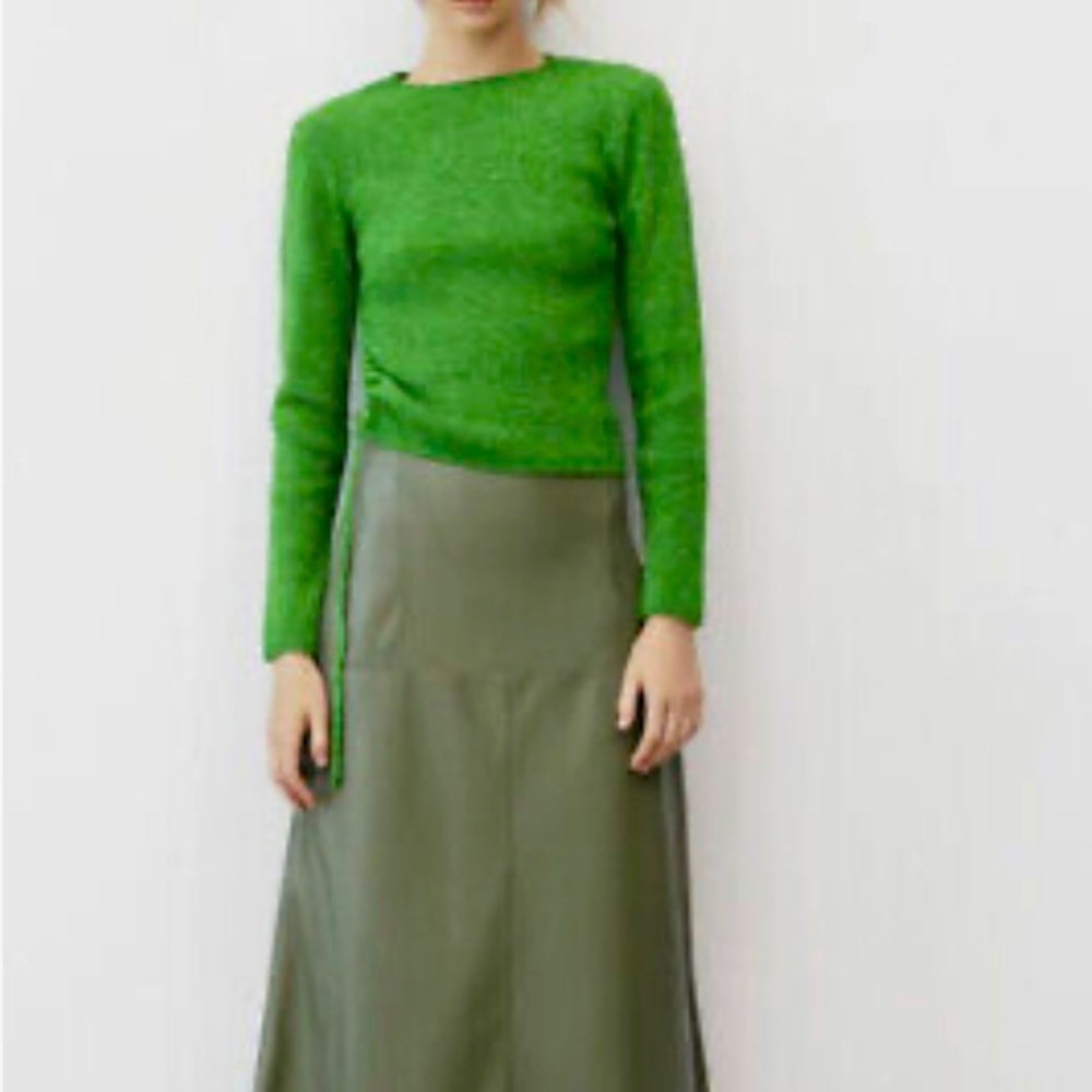 Zara knit sweater Green Side Pleated Circle W/Drawstring